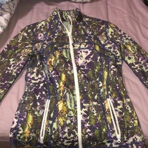 Lululemom athletic jacket size 6